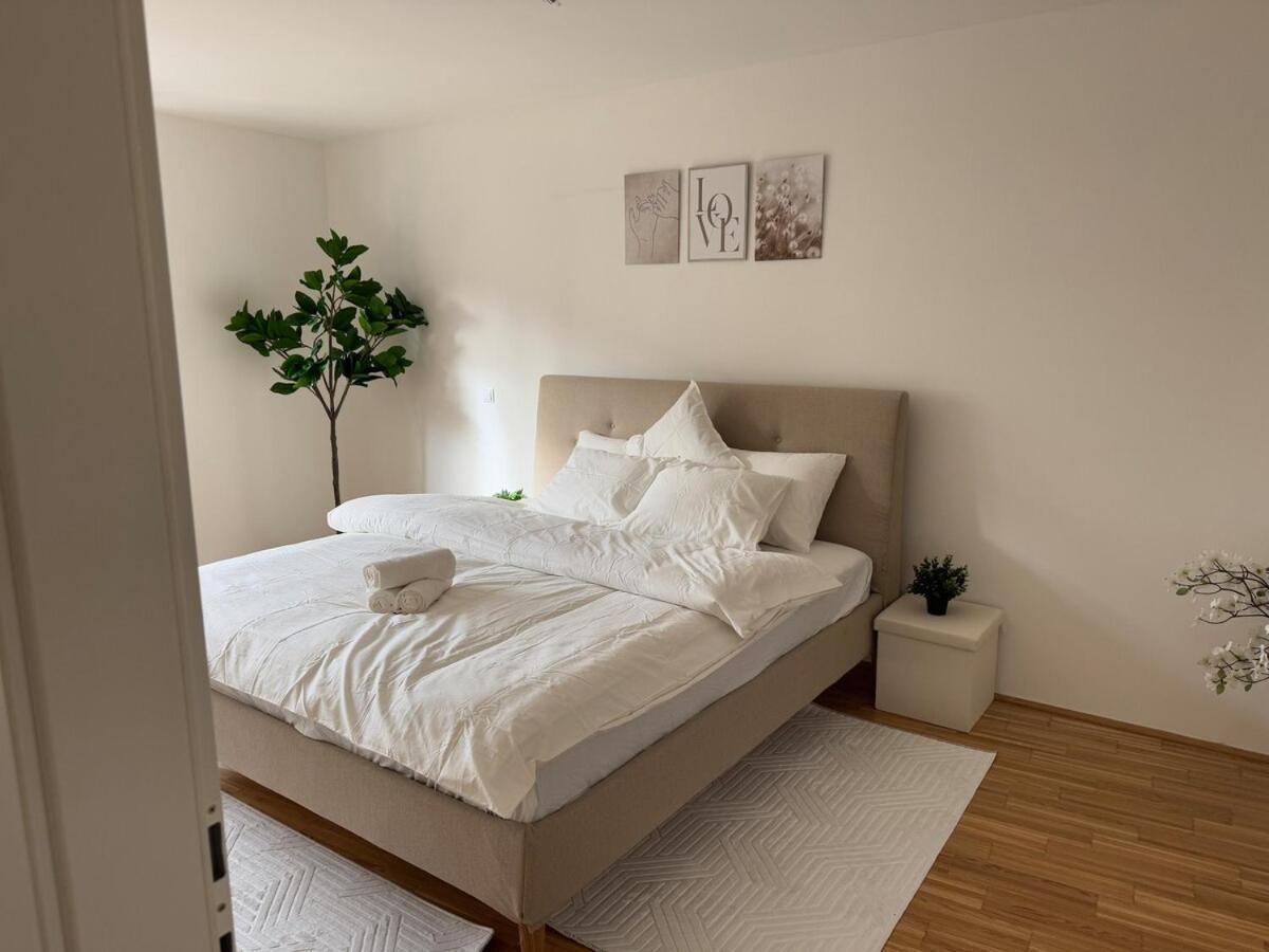 2br, Danube, Central, U6 & S-bahn - Axara Housing Brn 16 Wiedeń